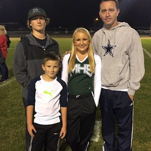 Meet your Posher, Carey